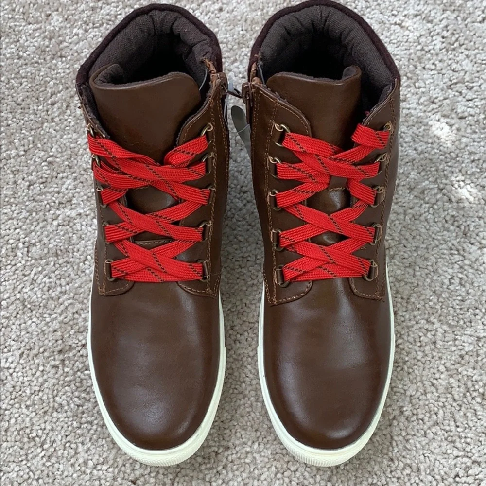 Steve Madden brand new